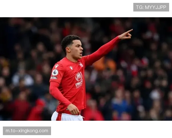 利物浦六球狂胜卡拉巴克 联赛阶段净胜球优势稳居第三